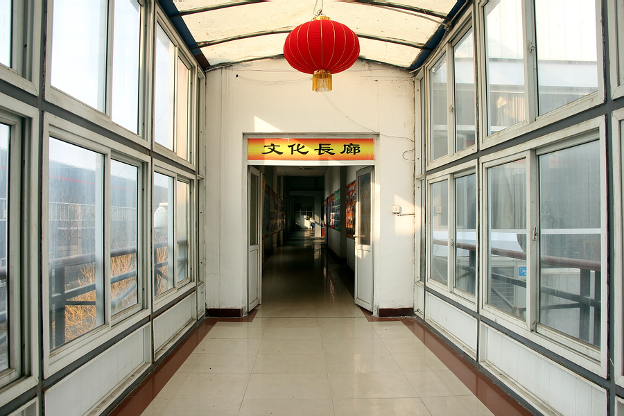第1頁(yè)3-2  文化長(cháng)廊.JPG
